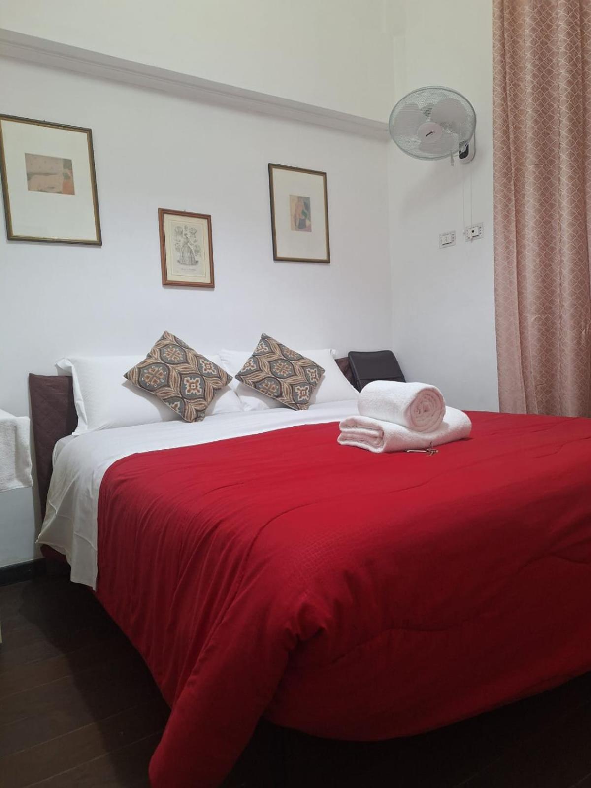 Hostel Casa Fanti 57 Rzym Zewnętrze zdjęcie