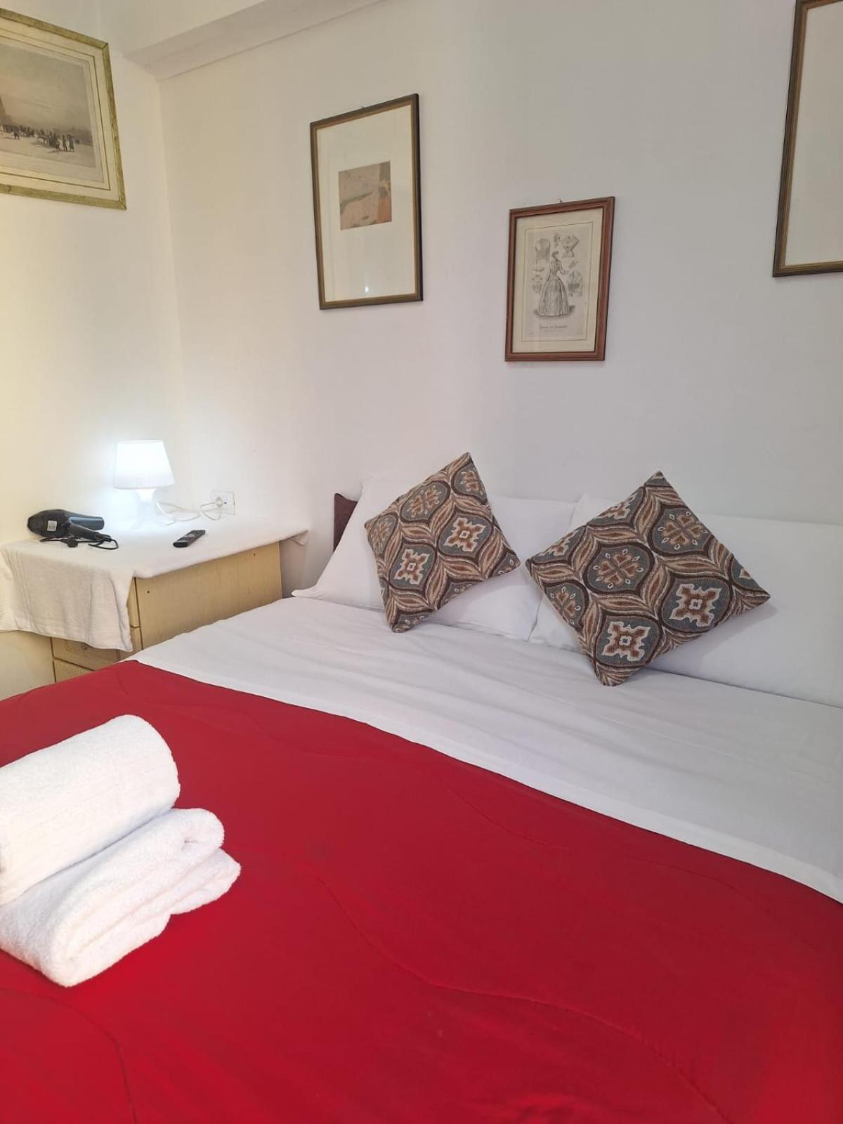 Hostel Casa Fanti 57 Rzym Zewnętrze zdjęcie